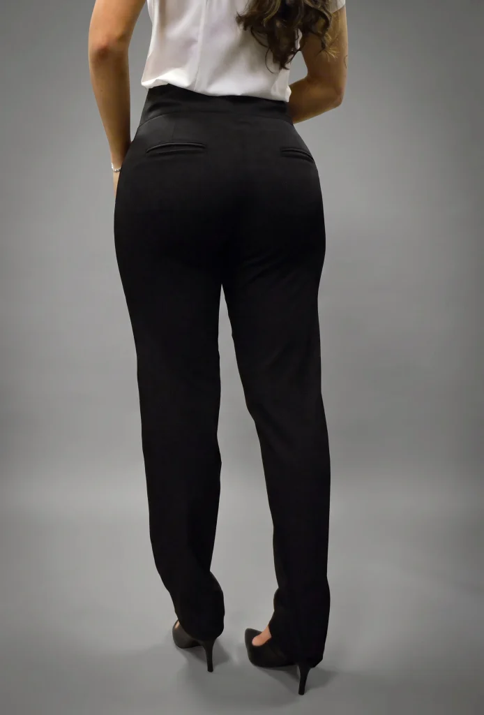 Calça Feminina Bolso Embutido Atrás 3 Botões Microfibra - CLF032