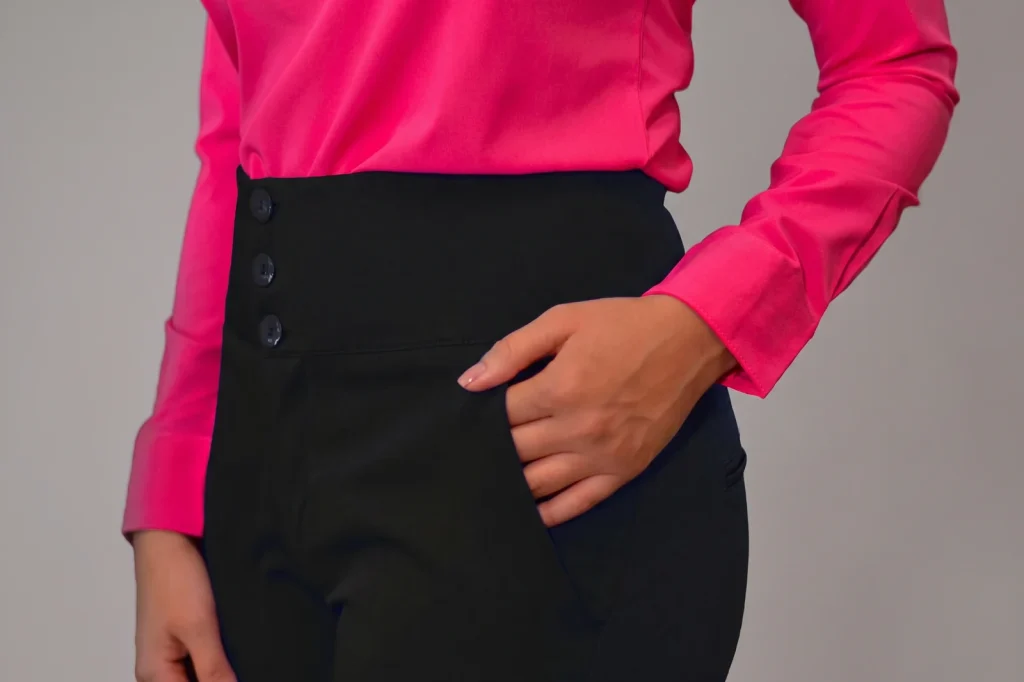Calça Feminina Alfaiataria 3 Botões Microfibra - CLF033