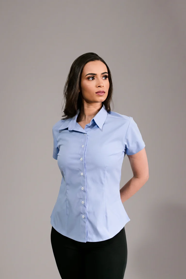 Camisa Social Feminina Manga Curta - CSF004